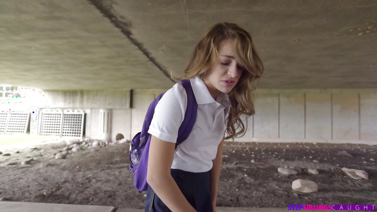 Sorority Step-mom Fucks Step Sister and Stepbrother – S1:e5