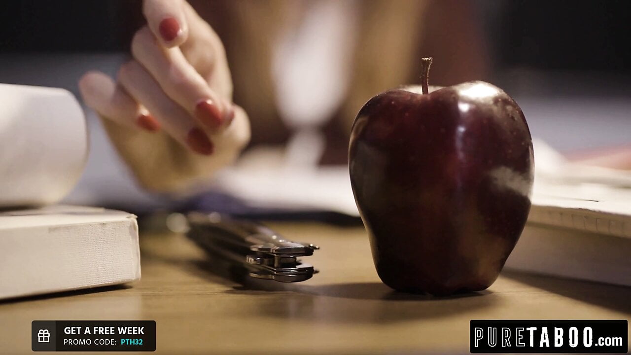 Lesbian teacher fucks step-mom and step-daughter